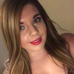 Meet your Posher, Chelsie